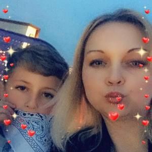 Meet your Posher, Yulia